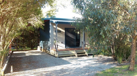 Island Break Cottages - Caters To Couples - Accommodation Bookings 0