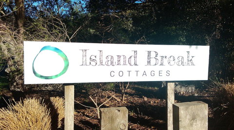 Island Break Cottages - Caters To Couples - Accommodation Bookings 1