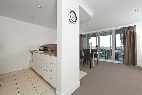 Accommodate Canberra - The Avenue - Accommodation Bookings 6