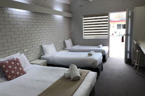 Wattle Motel - Accommodation Bookings 0