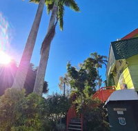 On The Wallaby Eco Lodge - Hostel - Accommodation Bookings