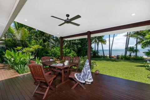The Palms On Newell Beach - Accommodation Bookings 1