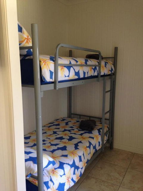 Horsepower Cabins - Accommodation Bookings 3