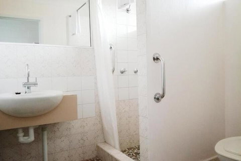 Arcadia Motel - Accommodation Bookings 3