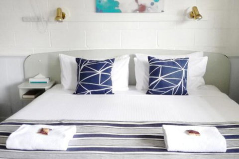 Arcadia Motel - Accommodation Bookings 7