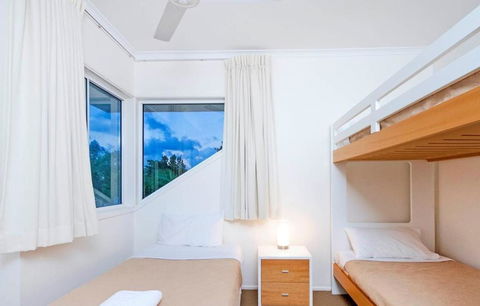 103 Noosa Parade - Accommodation Bookings 2