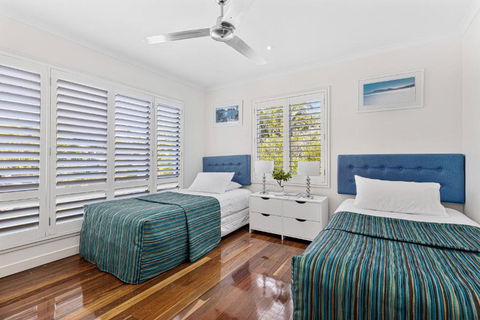 20 Noosa Parade - Accommodation Bookings 4