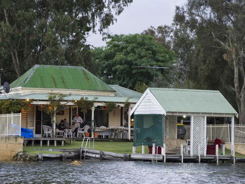 Mandurah Riverfront Holiday Rental - Accommodation Bookings 3