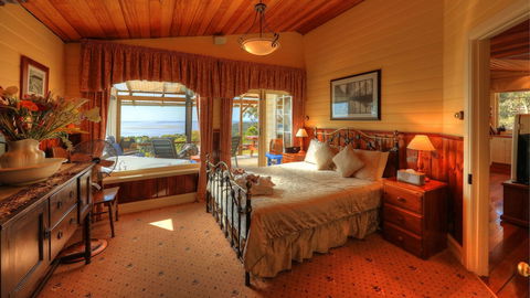 Island View Spa Cottage - Accommodation Bookings 5