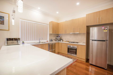 The Art House - Accommodation Bookings 3