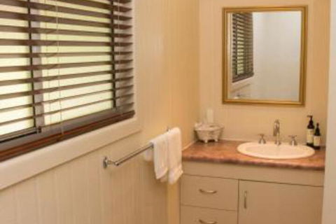 Chilverton Cottages & Restaurant - Accommodation Bookings 3