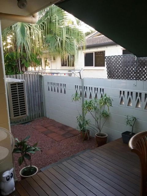 A City Retreat 2BR Apartment Reid Park Townsville - Accommodation Bookings 3