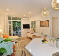 Retro Port Douglas - Accommodation Bookings