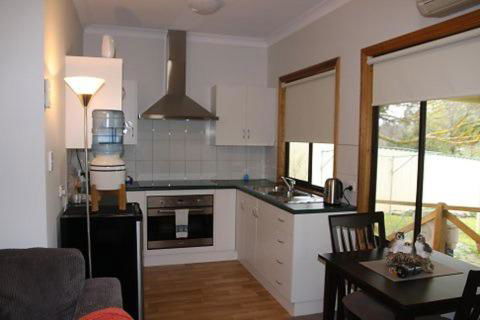 Owl Place In Hahndorf - Accommodation Bookings 3