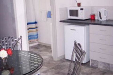 Sheffield Cabins & Apartments - Accommodation Bookings 2