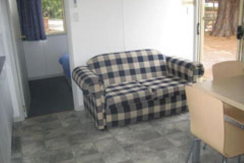 Sheffield Cabins & Apartments - Accommodation Bookings 4