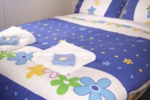 Sheffield Cabins & Apartments - Accommodation Bookings 6