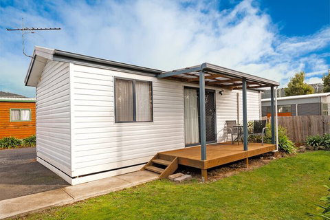 Snug Beach Cabin And Caravan Park - Accommodation Bookings 1