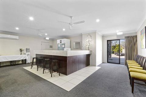 Blackwater Central Motel - Accommodation Bookings 3