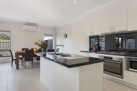 Bradford Place Melbourne - Accommodation Bookings 1