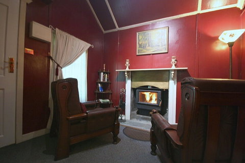 Lotus Lodges - Accommodation Bookings 5