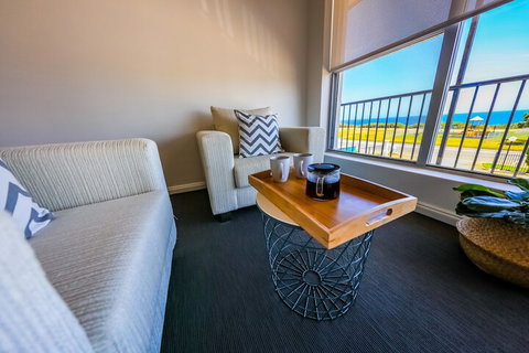 COAST Motel And Apartments - Accommodation Bookings 4