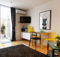 Position Perfect Carlton - Accommodation Bookings