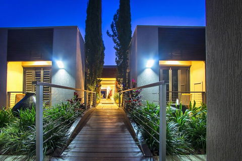 Grandeur On Bay Three - Accommodation Bookings 5