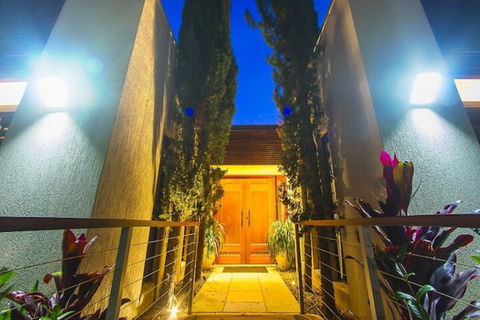 Grandeur On Bay Three - Accommodation Bookings 1