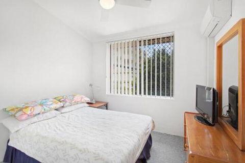 The Pines 5 - Accommodation Bookings 7