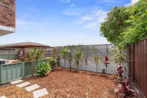 The Pines 5 - Accommodation Bookings 4