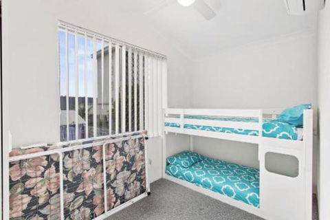 The Pines 5 - Accommodation Bookings 2