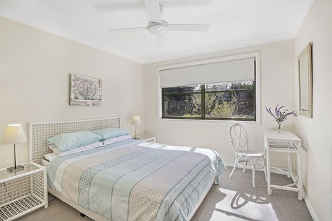 Tuscan Waterfront, 1/213 Soldiers Point Road - Accommodation Bookings 2