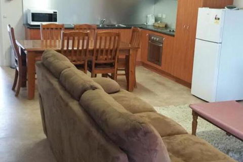 Augathella Palms Motel - Accommodation Bookings 4