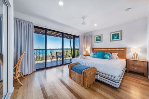 Panorama 12 - Accommodation Bookings 2