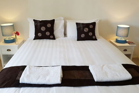 Anchor On Paramount - Accommodation Bookings 3
