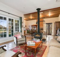 Taradale House Estate - Accommodation Bookings