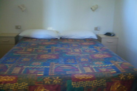 Rainbow Pines Tourist Caravan Park - Accommodation Bookings 5