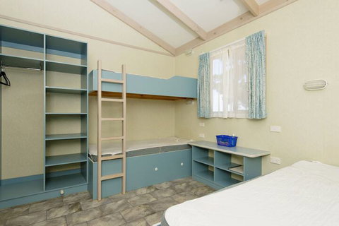 Rainbow Pines Tourist Caravan Park - Accommodation Bookings 2