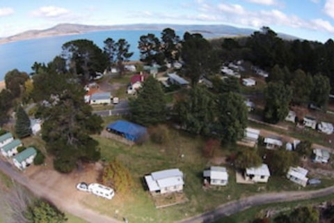 Rainbow Pines Tourist Caravan Park - Accommodation Bookings 0