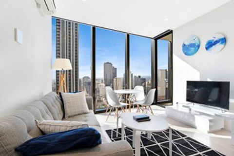 IFSuites (IFSTAYS) EQ Tower - Accommodation Bookings 0