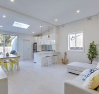 The Lucky Dog - Accommodation Bookings