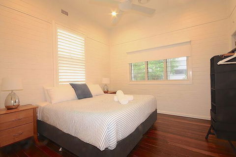 A PERFECT STAY - Cavvanbah Seaside Cottage - Accommodation Bookings 6