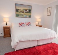 Canberra's White House - Accommodation Bookings