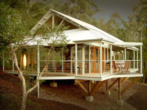 Bombah Point Eco Cottages - Accommodation Bookings 5
