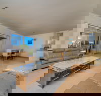 Seafront Unit 50