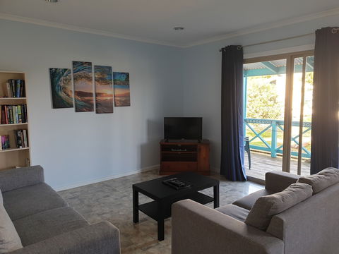 Marion Bay Holiday Villas - Accommodation Bookings 2