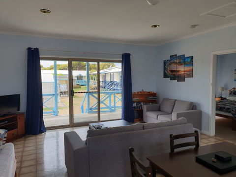 Marion Bay Holiday Villas - Accommodation Bookings 1