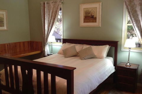 Maleny Country Cottages - Accommodation Bookings 4