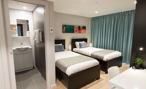 Studio 8 Residences - Adults Only - Accommodation Bookings 2